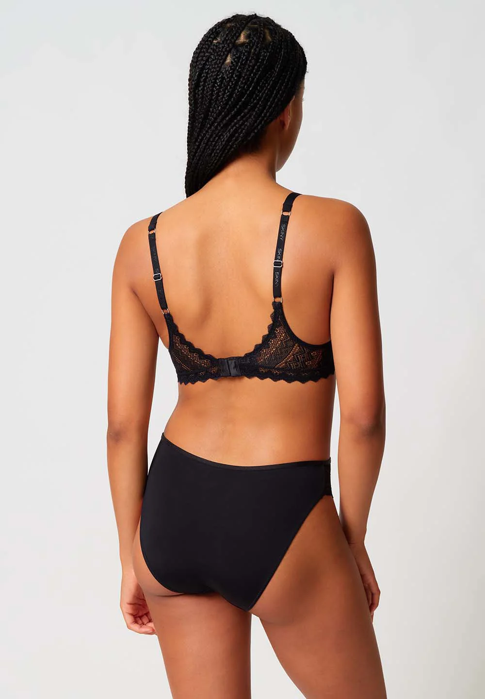 Initialace Padded bra | black 087129-087665 - Image 2