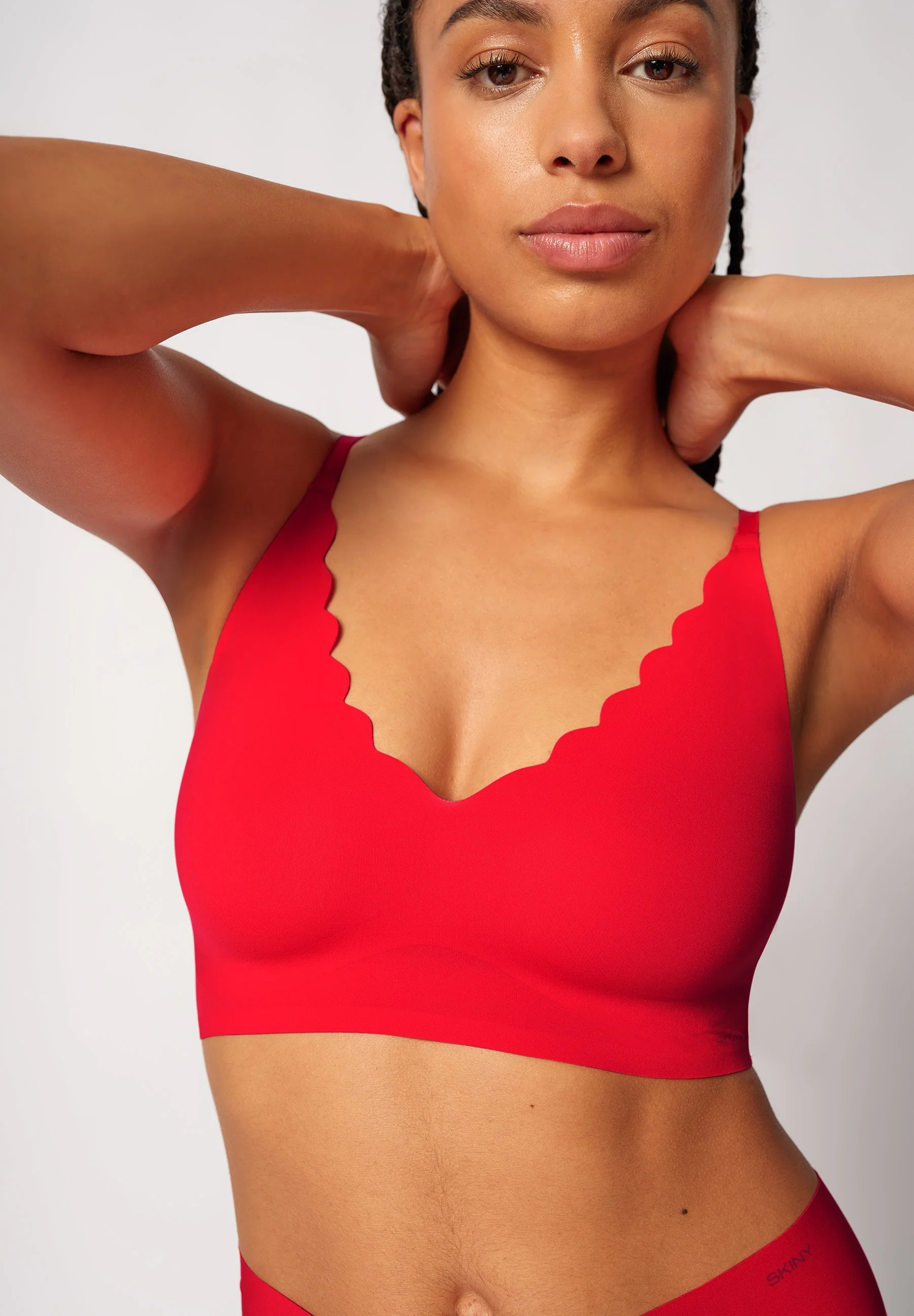 Micro Essentials Crop top remov. pads | high risk red 084272-08S859 - Image 5