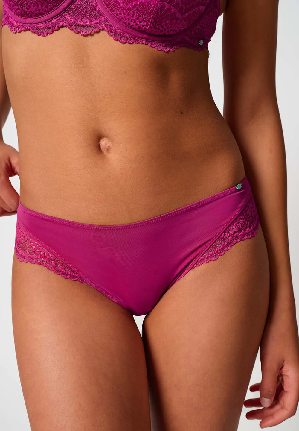 Micrornaments Cheeky panty | sangria 082632-08S913 - Image 5