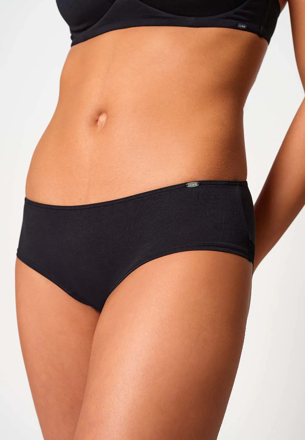 Natural Beauty Panty | black 086924-087665 - Image 5