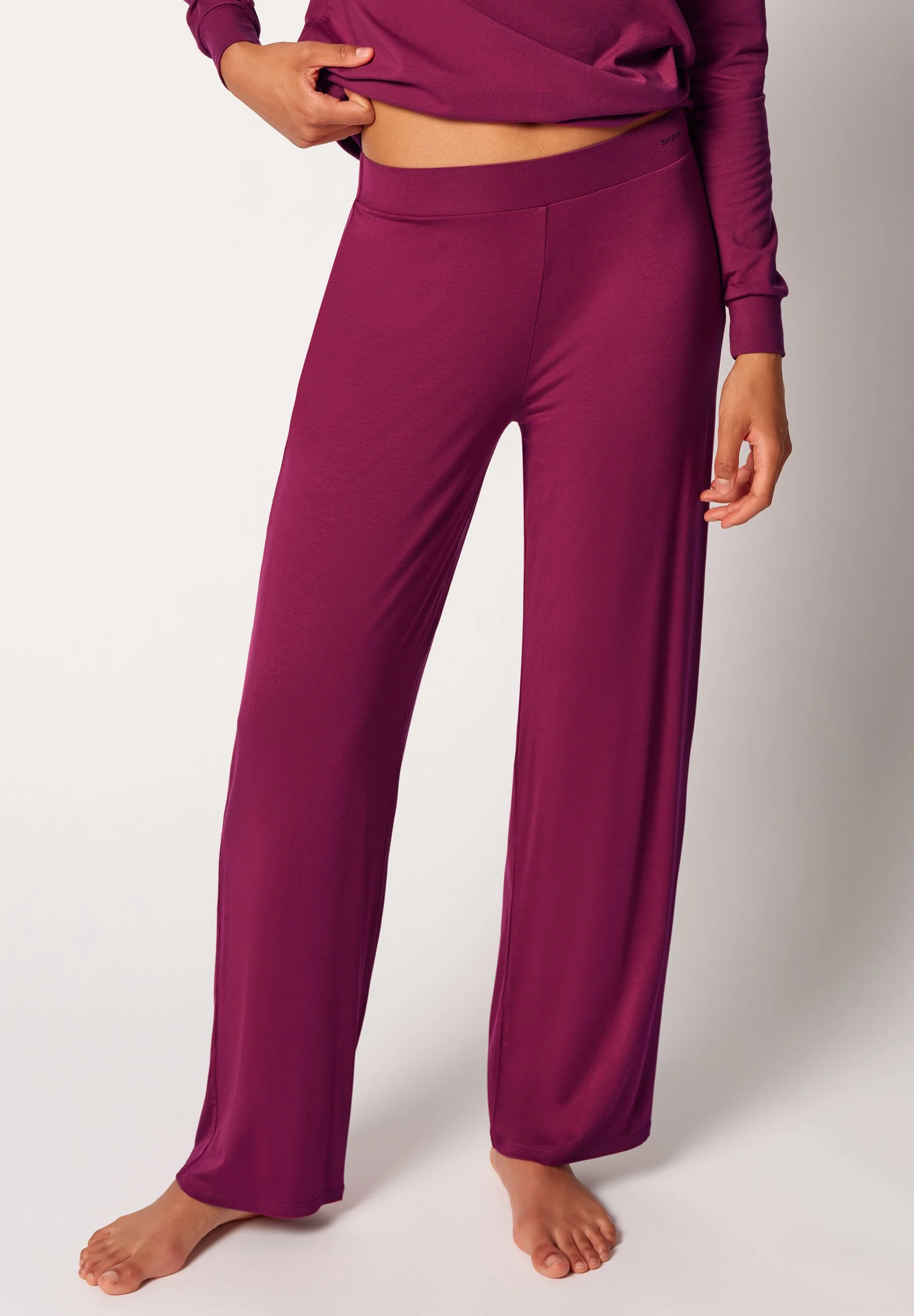 Night In Skiny 01 Pants long | beet red 086692-08S770