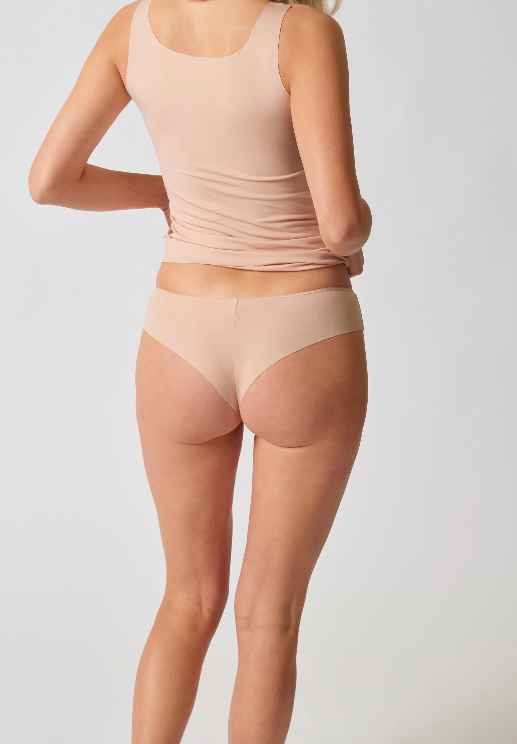 SKINY ADVANTAGE Modal Invisible Cheeky panty | beige 087758-08A065 - Image 2