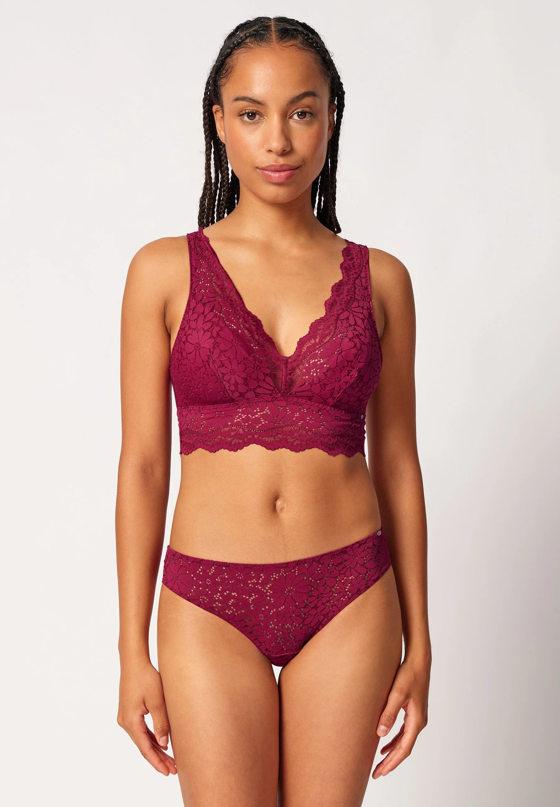 Wonderfulace Crop top remov. pads | beet red 082902-08S770